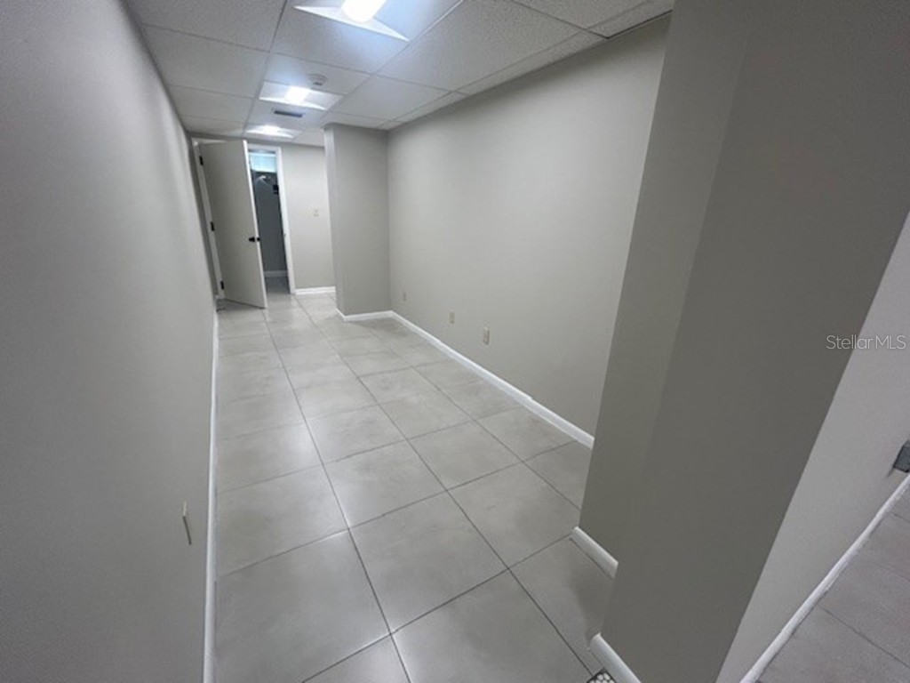 2063 Main Street #102 Sarasota FL 34237 A4666462 image9