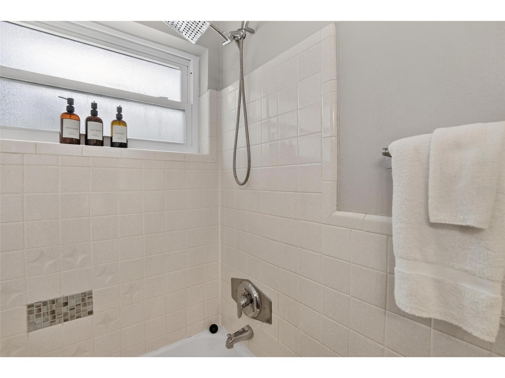 2063 Pine Ridge Drive Clearwater FL 33763 TB8487303 image28