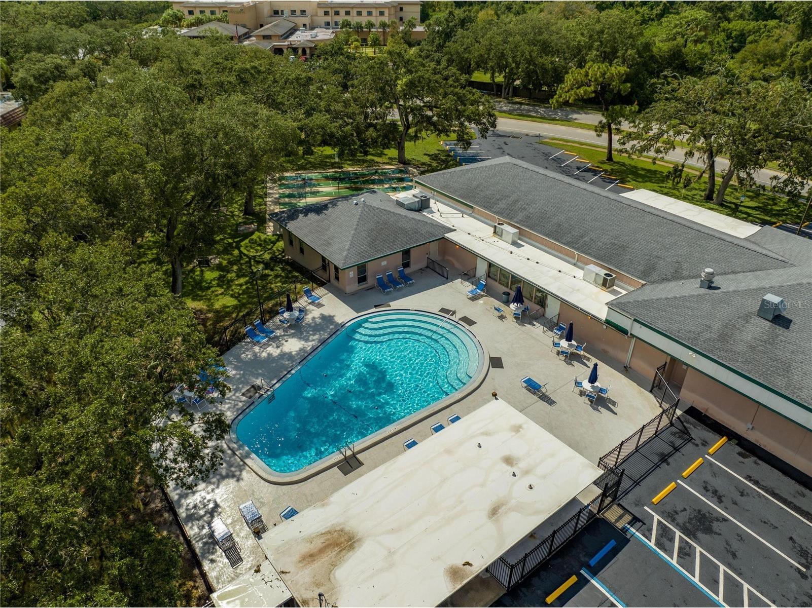 2063 Pine Ridge Drive Clearwater FL 33763 TB8487303 image52