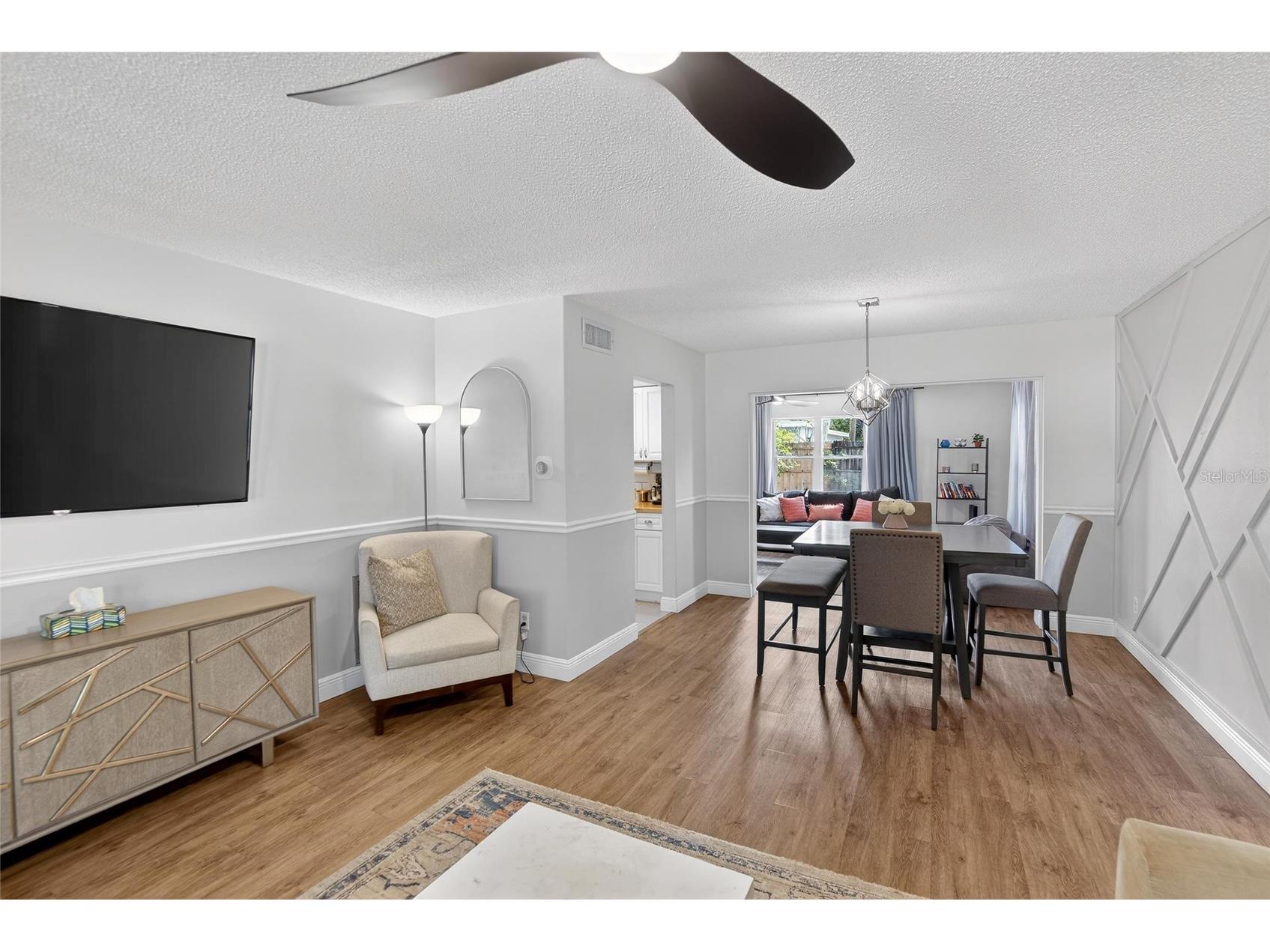 2063 Pine Ridge Drive Clearwater FL 33763 TB8487303 image8
