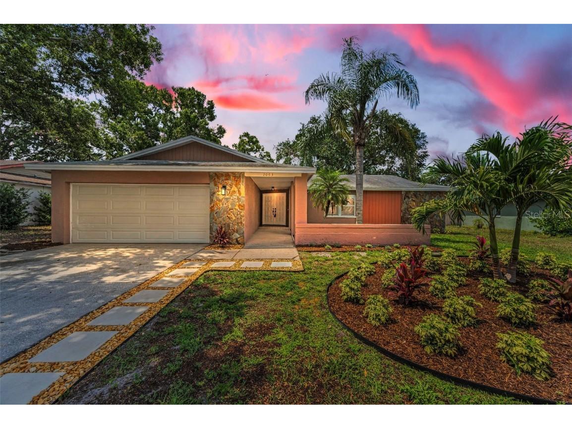 2063 Ridgecrest Drive Dunedin FL 34698 TB8392288 image1