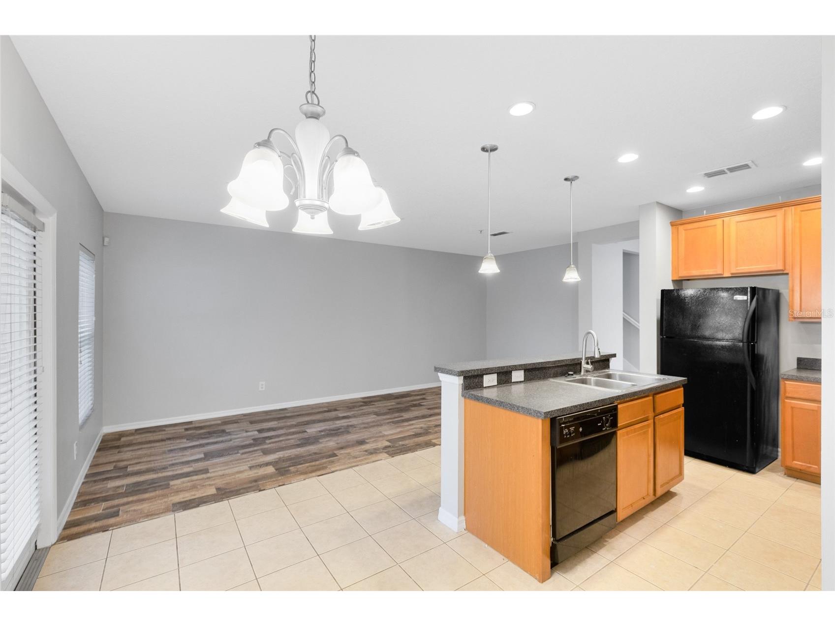 2064 Cypress Bay Boulevard Kissimmee FL 34743 O6407846 image3
