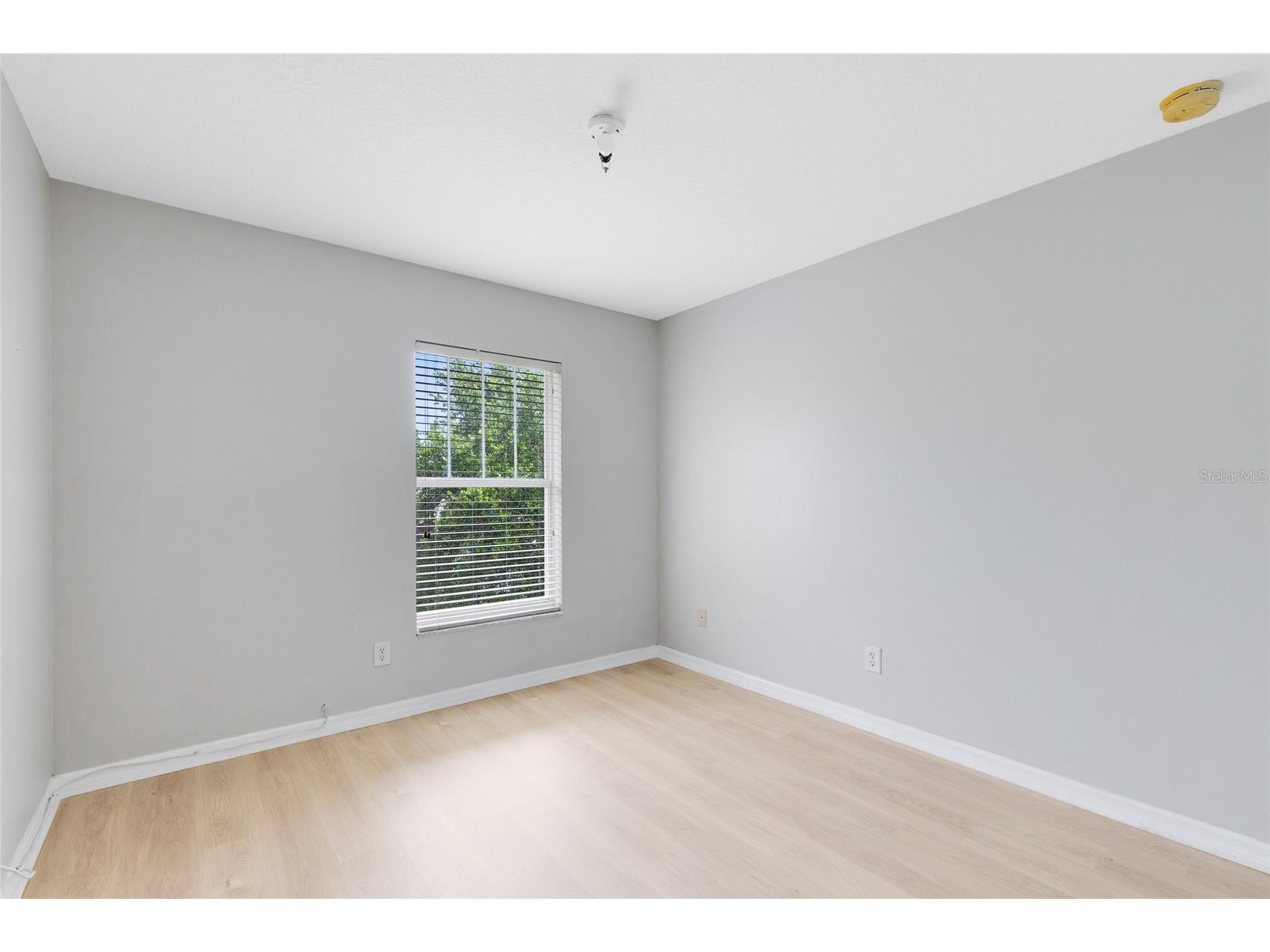 2064 Cypress Bay Boulevard Kissimmee FL 34743 O6410233 image16