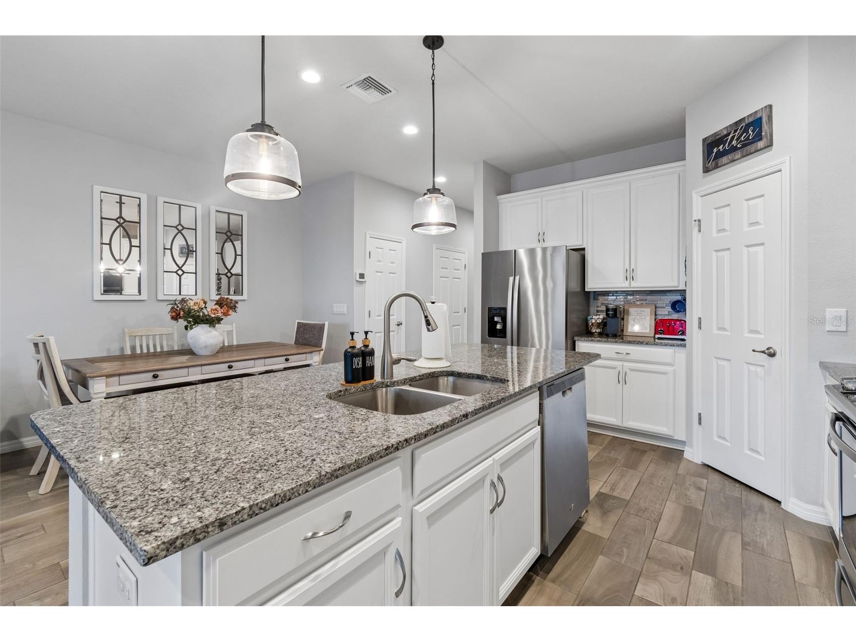 2064 Lake Waters Pl Lutz FL 33558 TB8494102 image19