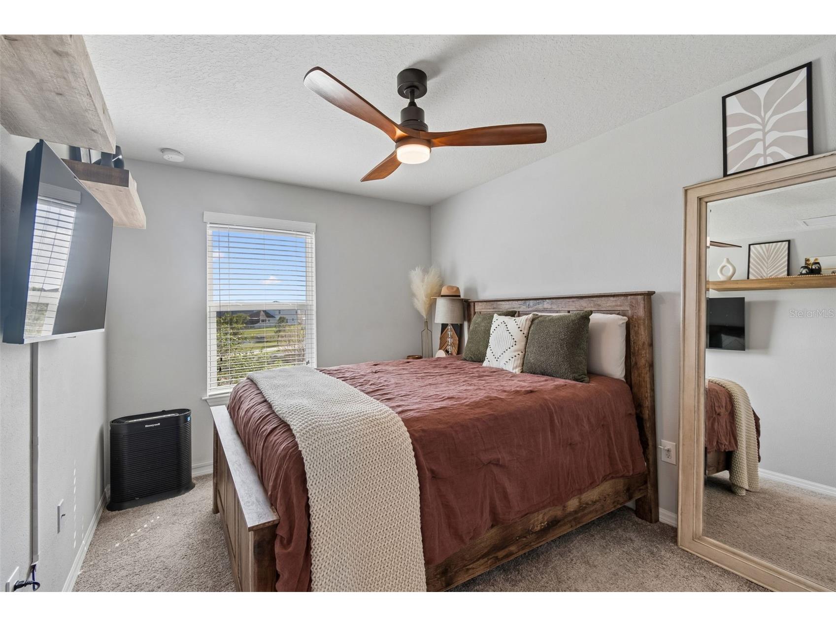 2064 Lake Waters Pl Lutz FL 33558 TB8494102 image38