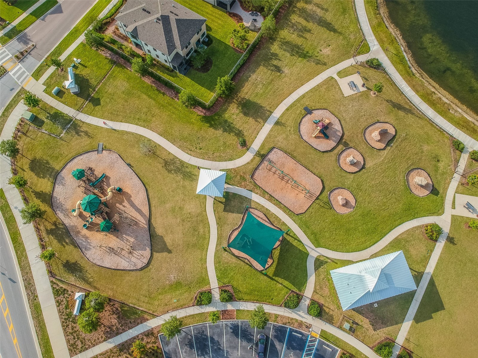 2064 Lake Waters Pl Lutz FL 33558 TB8494102 image79