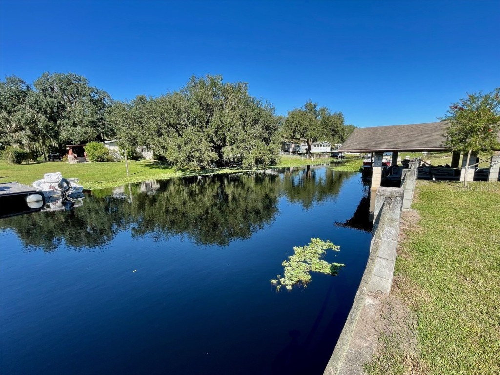 2064 Shady Ln. Geneva FL 32732 O6356865 image19