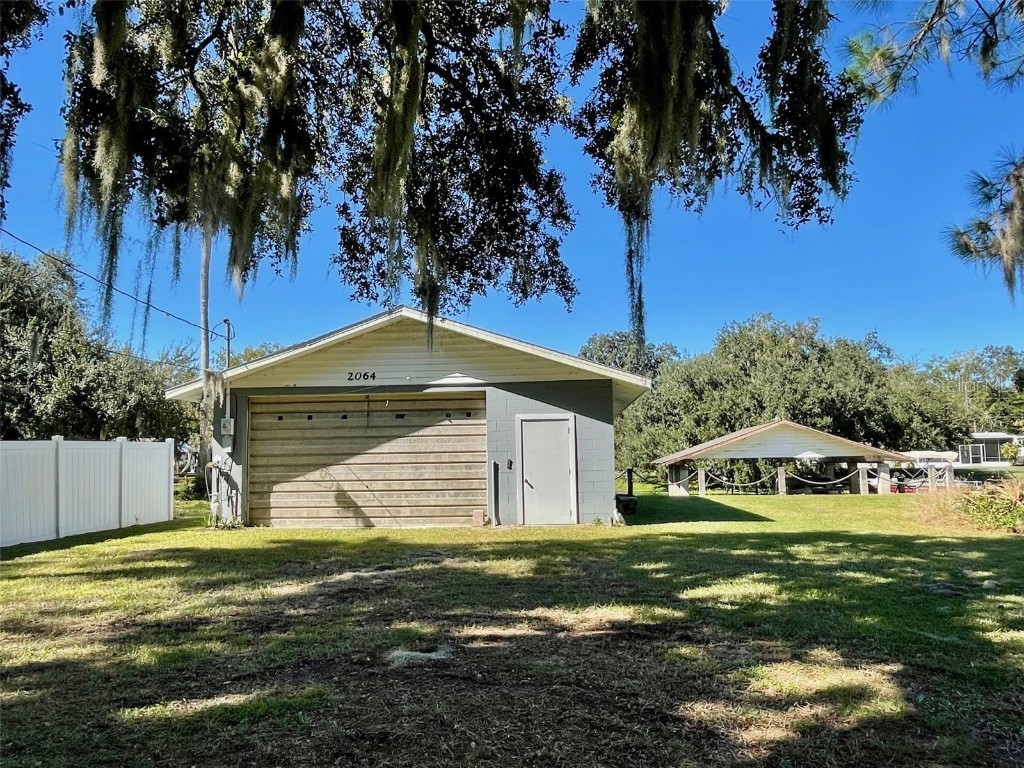 2064 Shady Ln. Geneva FL 32732 O6356865 image8