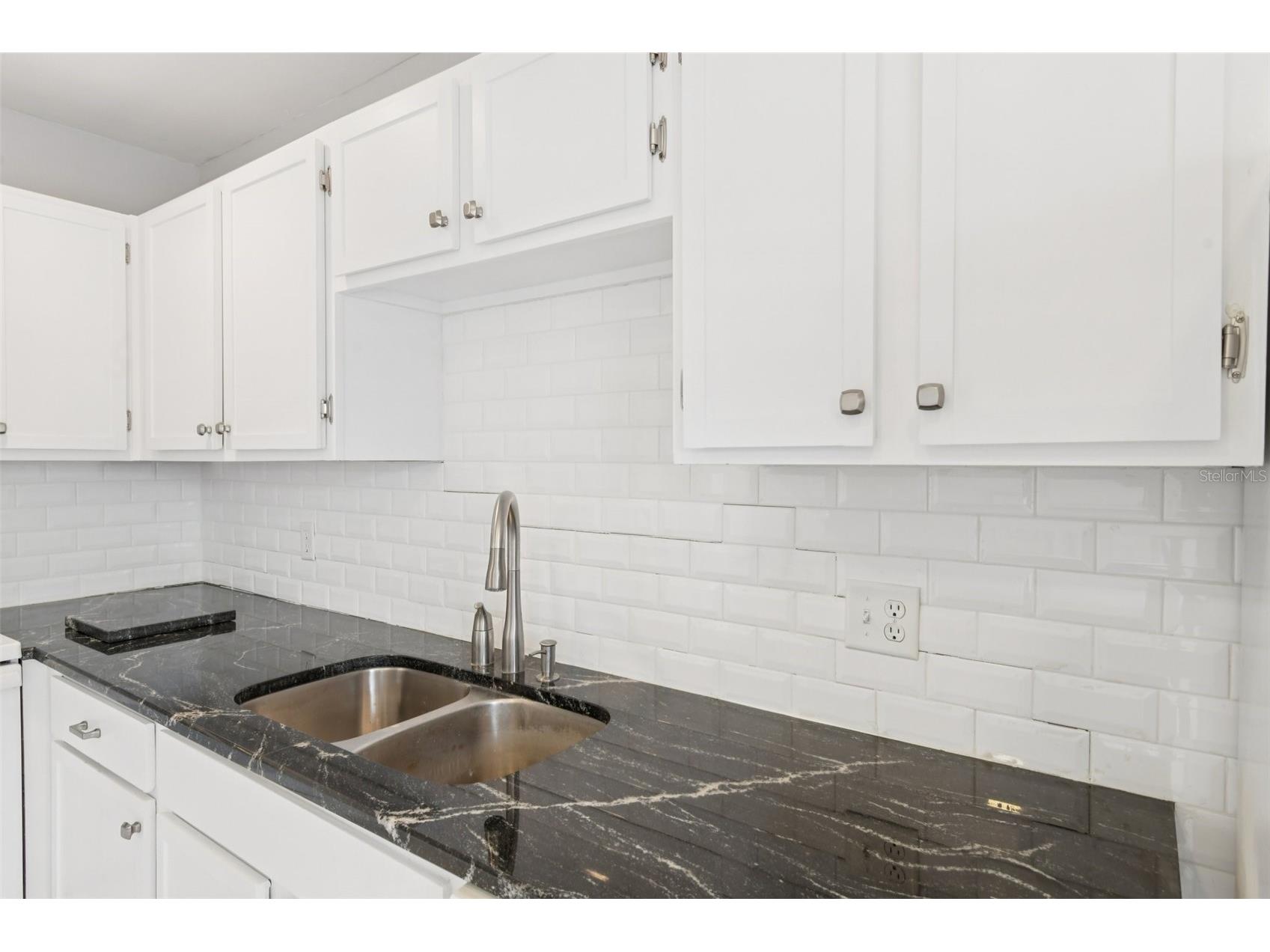 2064 Sunset Point Road #71 Clearwater FL 33765 TB8484603 image15