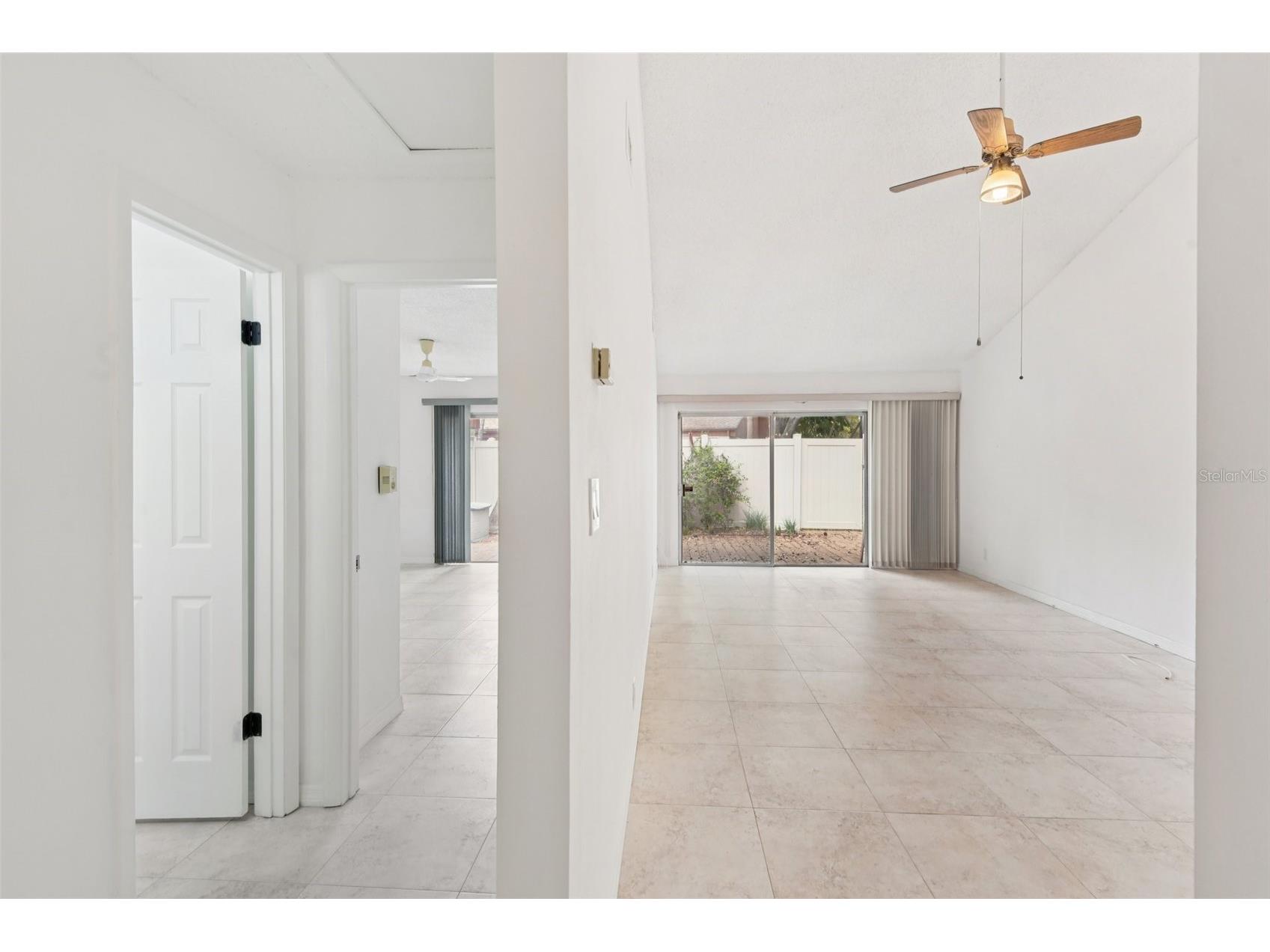 2064 Sunset Point Road #71 Clearwater FL 33765 TB8484603 image16
