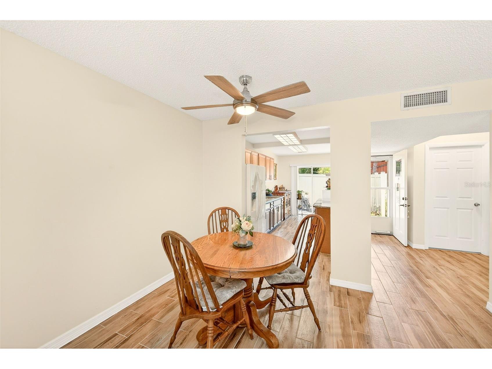 2064 Sunset Point Road #73 Clearwater FL 33765 TB8509622 image17