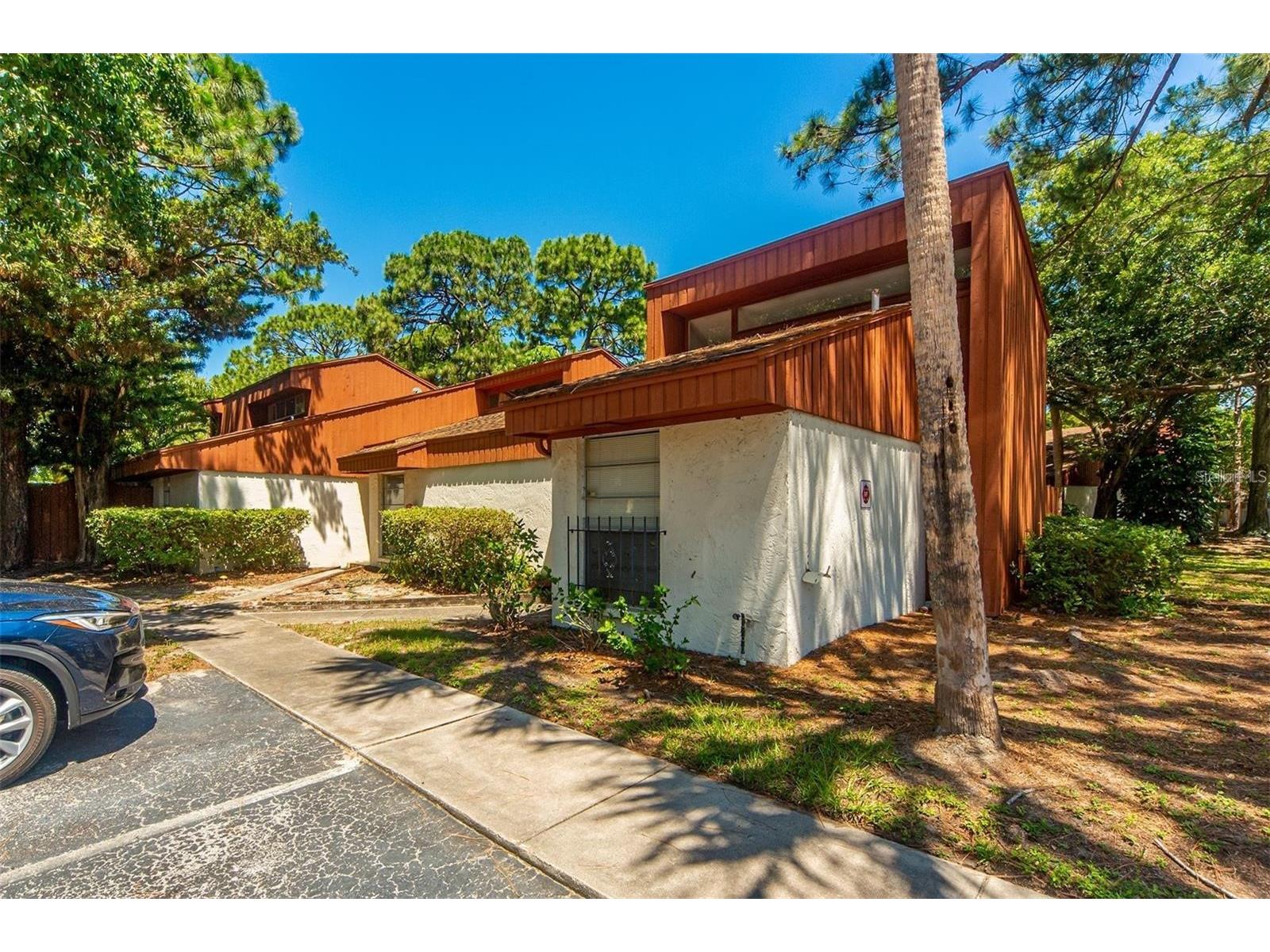 2064 Sunset Point Road #73 Clearwater FL 33765 TB8509622 image5