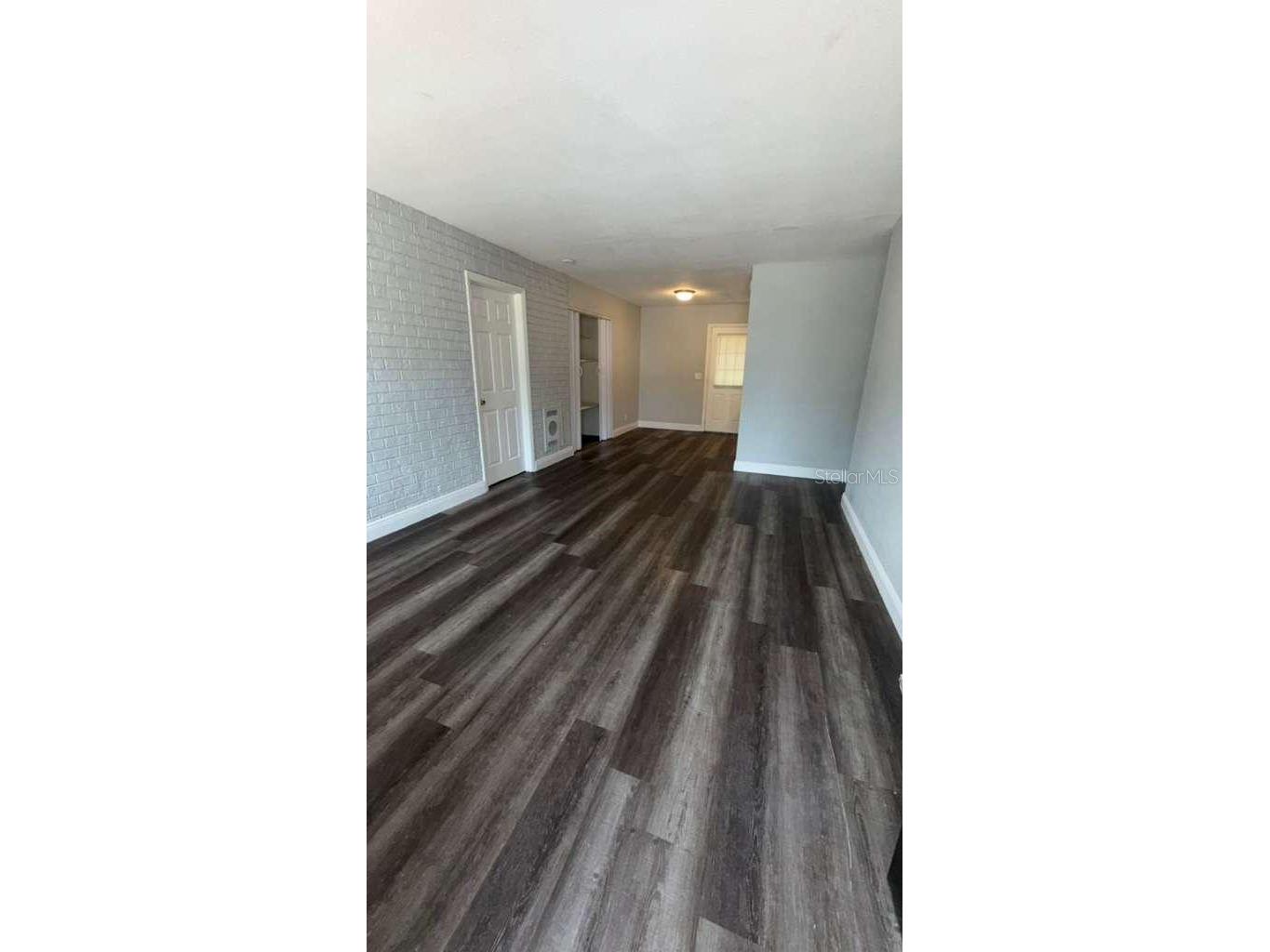 2065 Balfour Circle Tampa FL 33619 TB8509717 image5