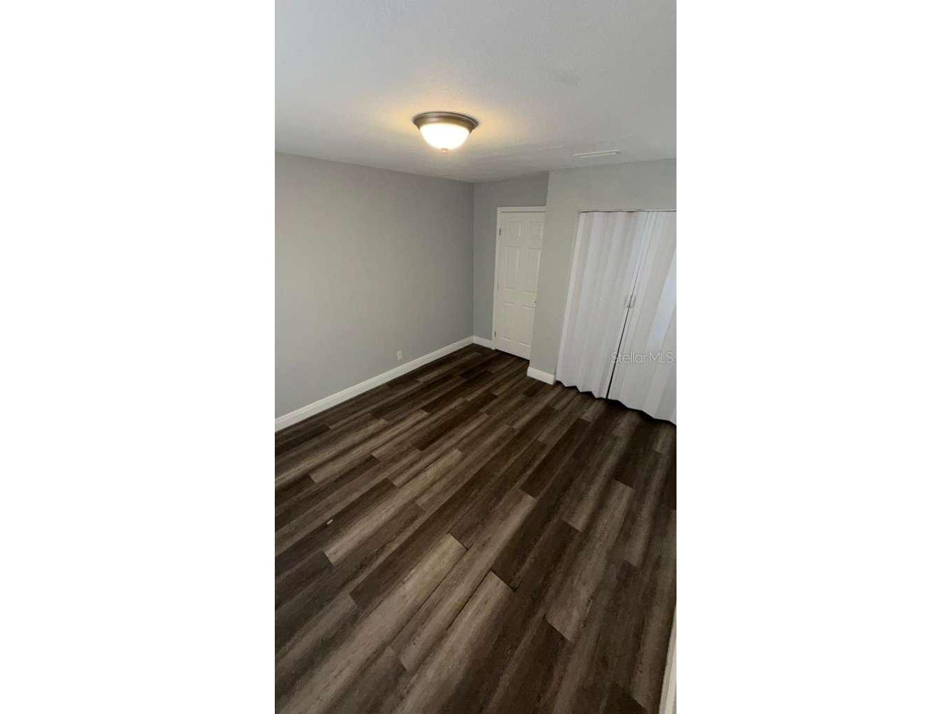 2065 Balfour Circle Tampa FL 33619 TB8509717 image6