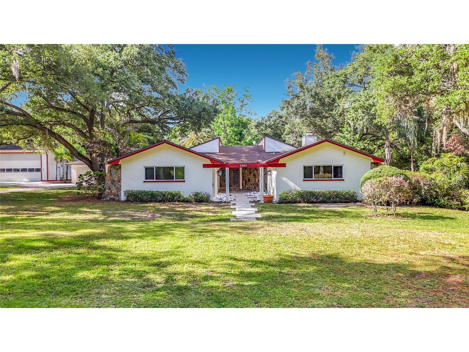 2065 Brady Drive Dunedin FL 34698 TB8508770 image1