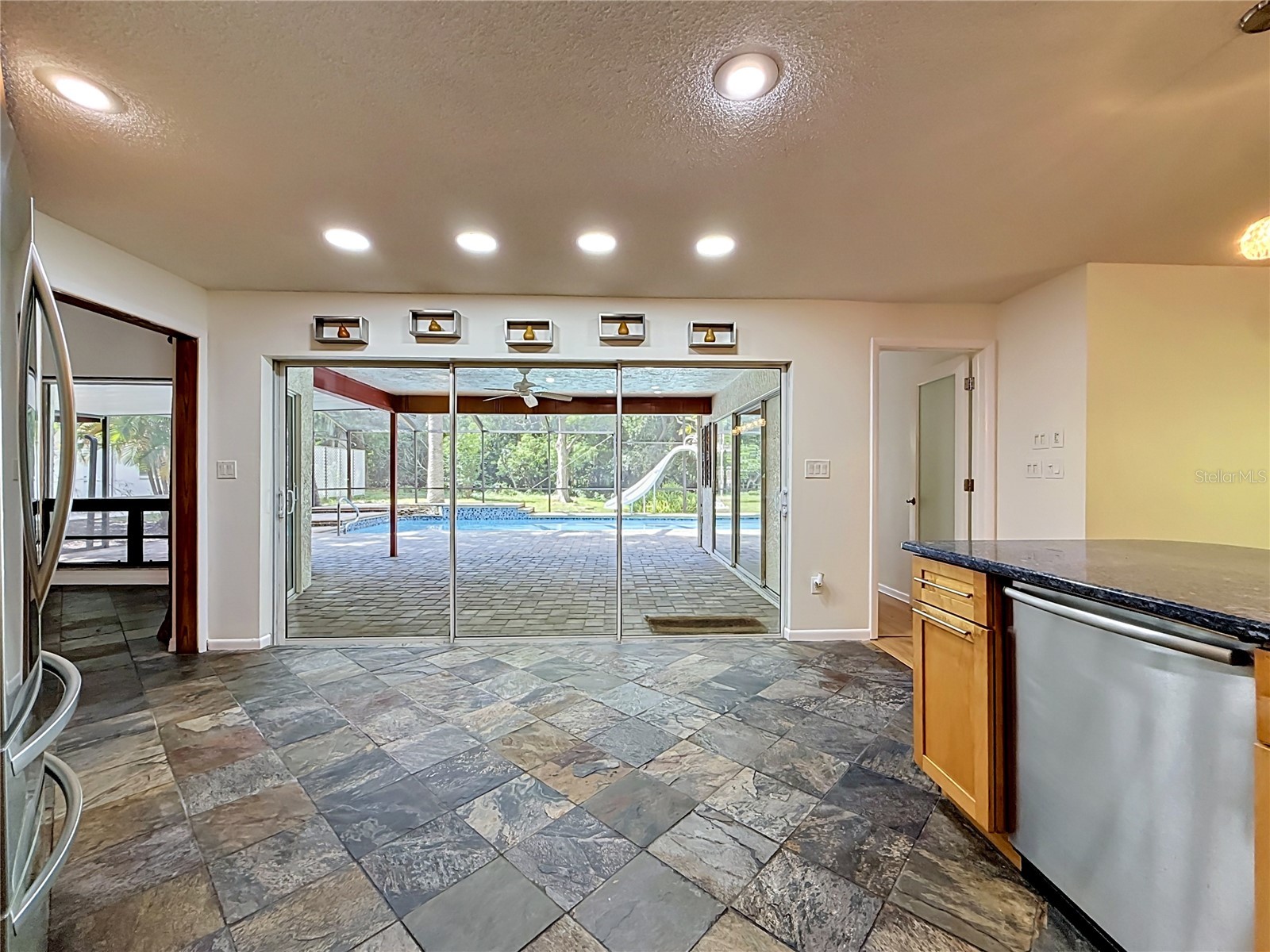 2065 Brady Drive Dunedin FL 34698 TB8508770 image15