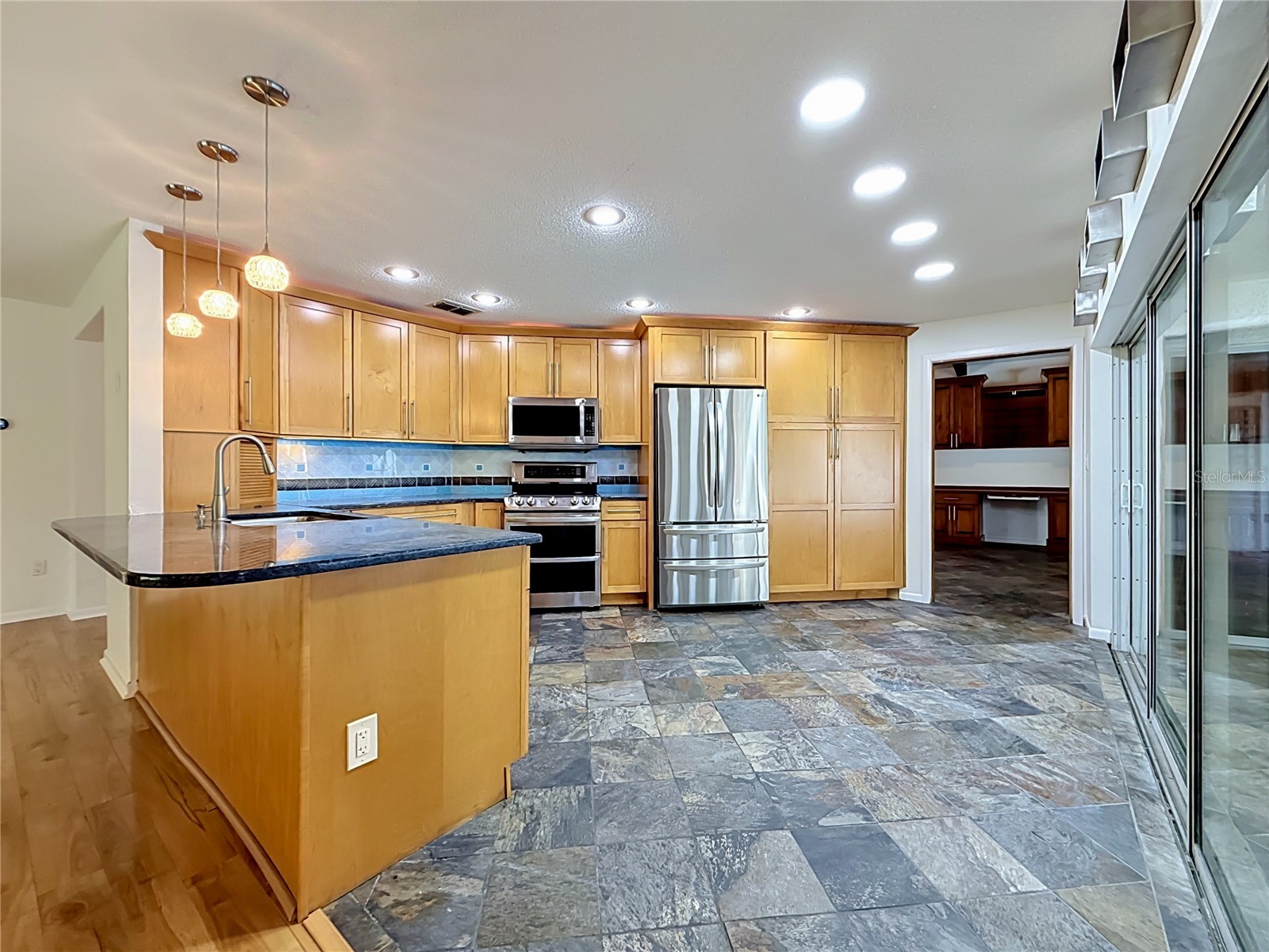 2065 Brady Drive Dunedin FL 34698 TB8508770 image17