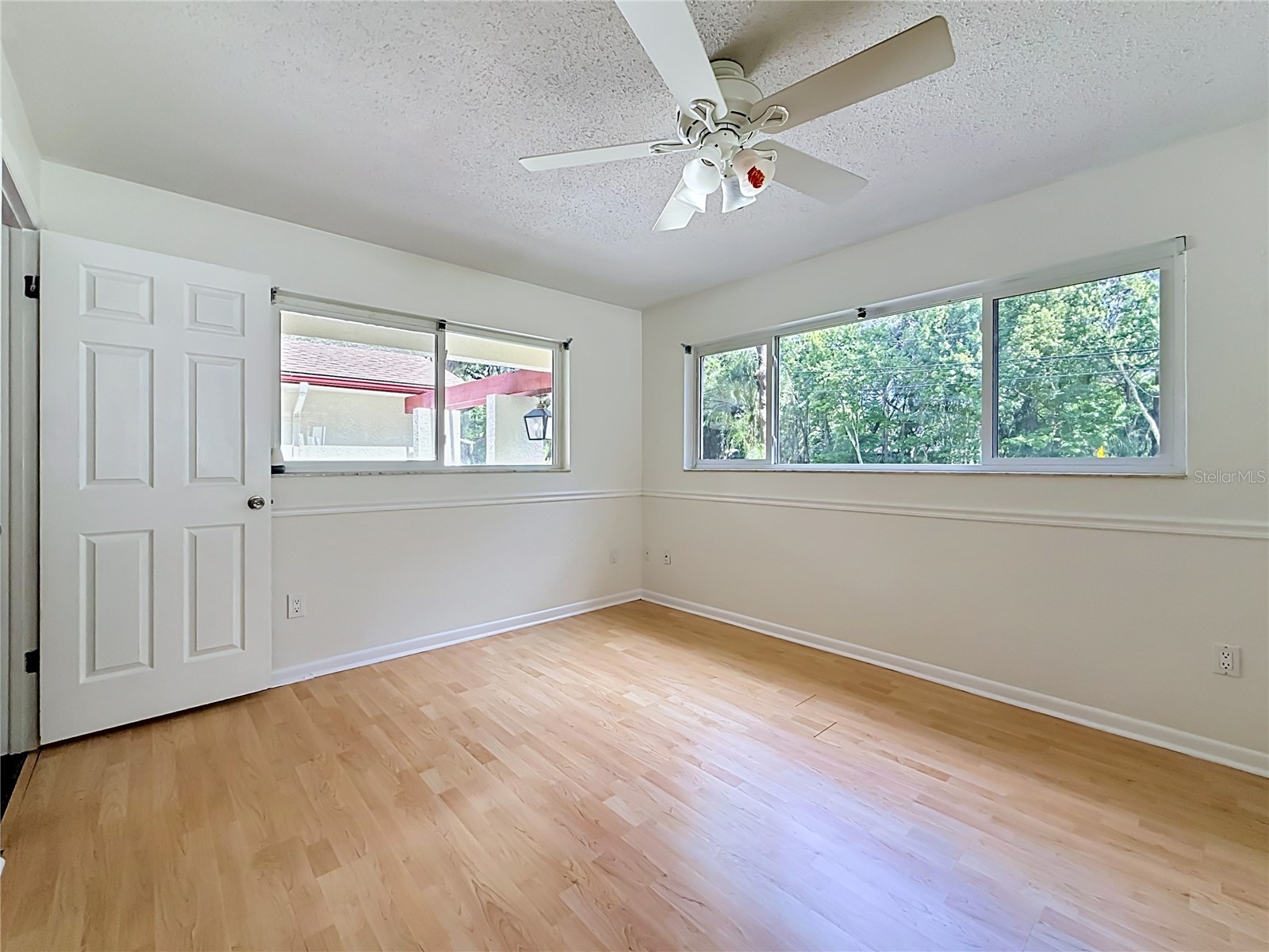 2065 Brady Drive Dunedin FL 34698 TB8508770 image37