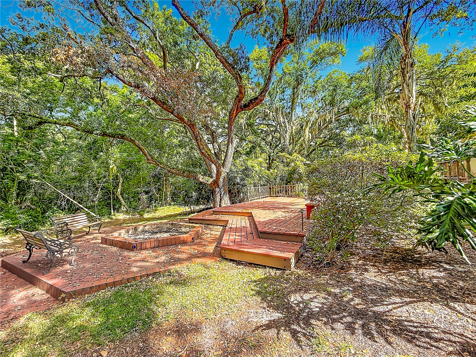 2065 Brady Drive Dunedin FL 34698 TB8508770 image54