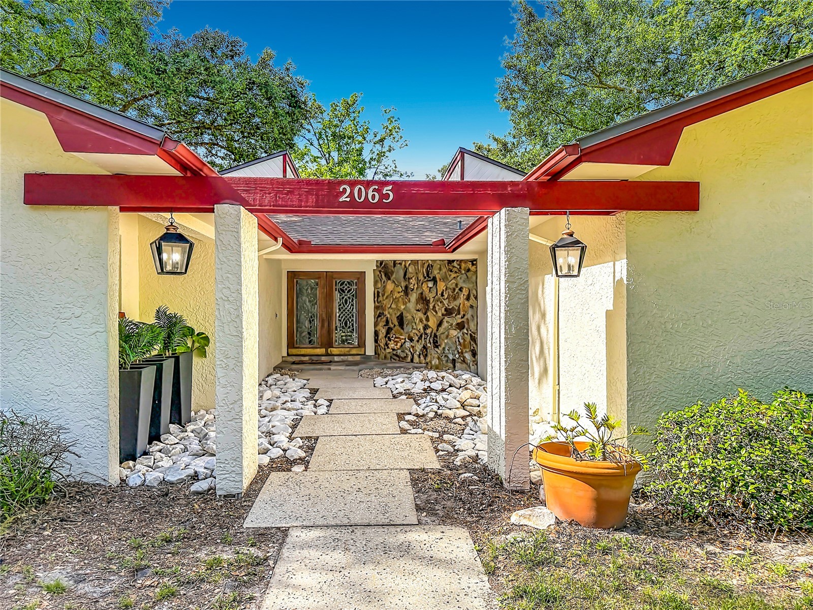 2065 Brady Drive Dunedin FL 34698 TB8508770 image6