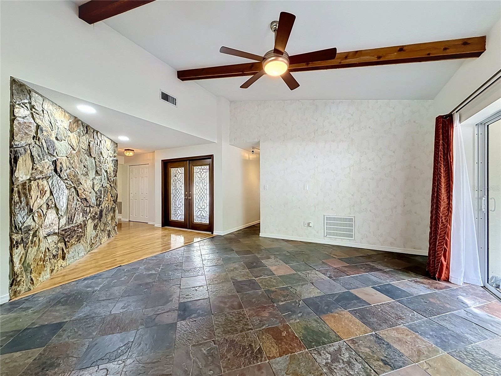 2065 Brady Drive Dunedin FL 34698 TB8508770 image7