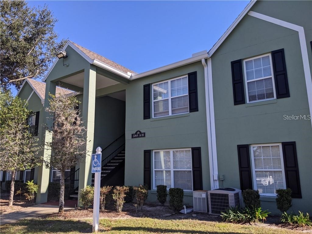 2065 Dixie Belle Drive #2065B Orlando FL 32812 O6127050 image1