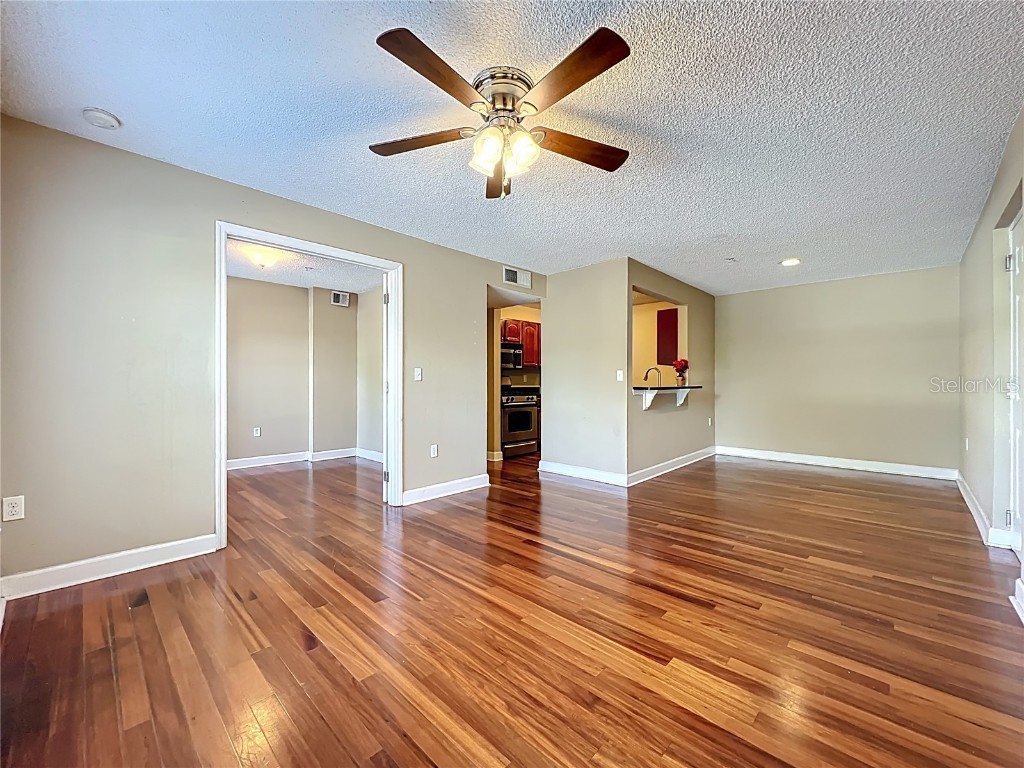 2065 Dixie Belle Drive #2065M Orlando FL 32812 O6340572 image12