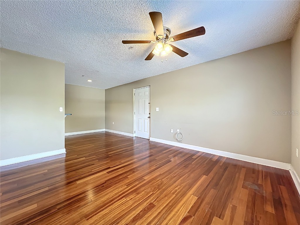 2065 Dixie Belle Drive #2065M Orlando FL 32812 O6340572 image14