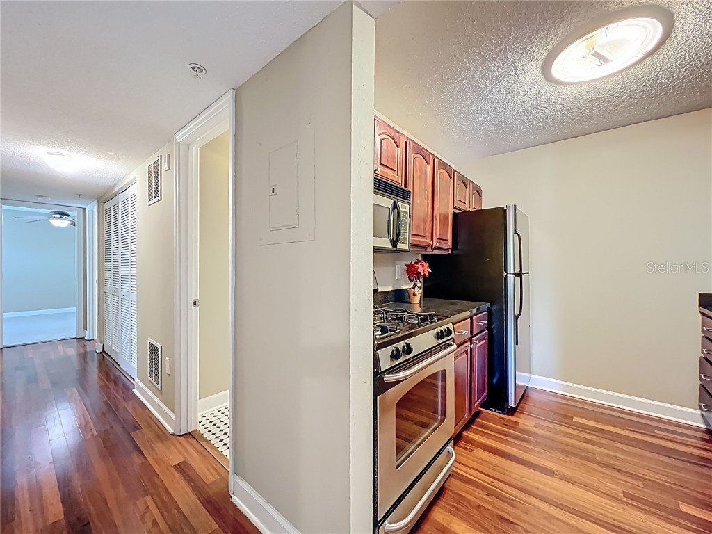 2065 Dixie Belle Drive #2065M Orlando FL 32812 O6340572 image16