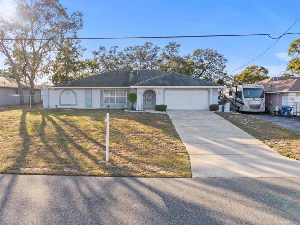 2065 Escobar Avenue Spring Hill FL 34608 W7860018 image1