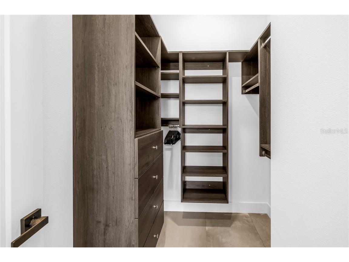 2065 Goldenrod Street Sarasota FL 34239 A4656340 image54