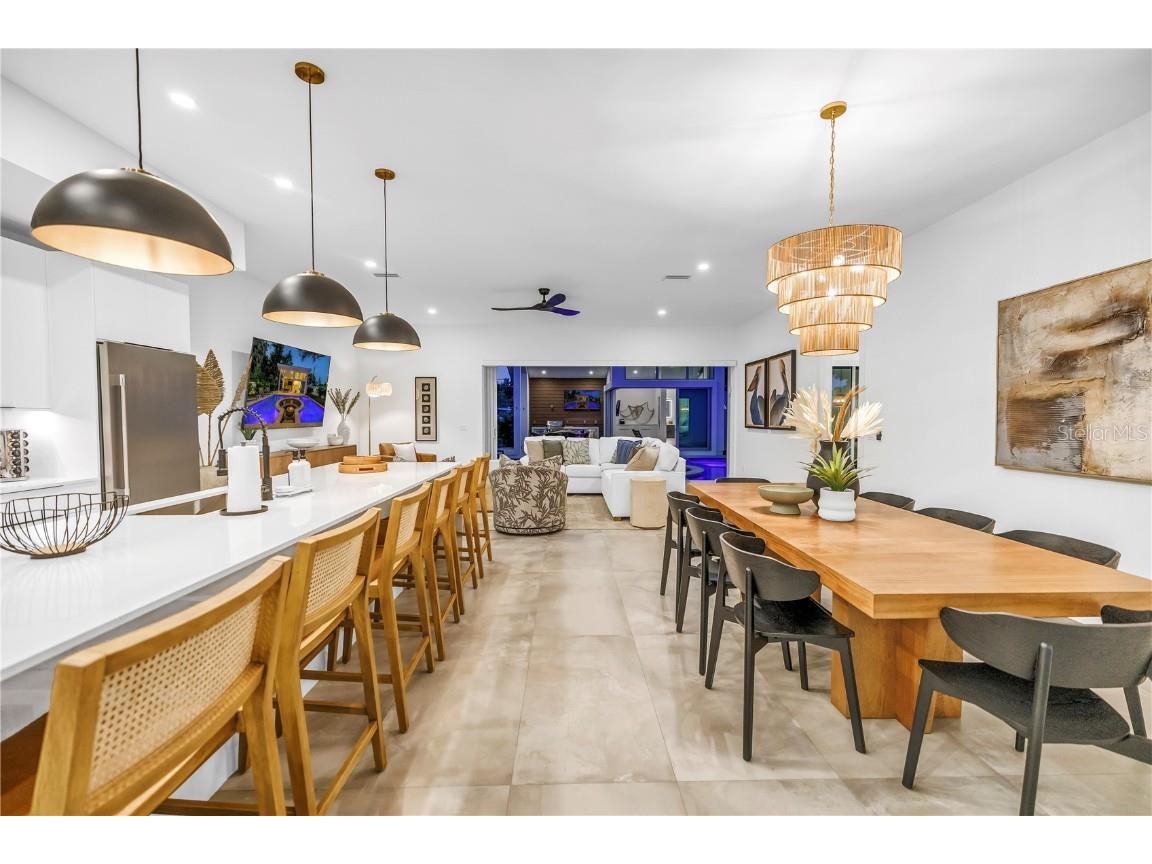 2065 Goldenrod Street Sarasota FL 34239 A4657539 image16