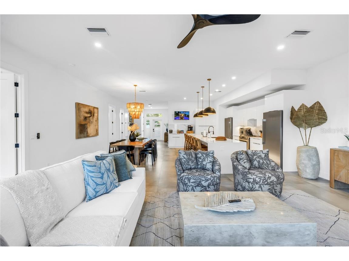 2065 Goldenrod Street Sarasota FL 34239 A4657539 image26