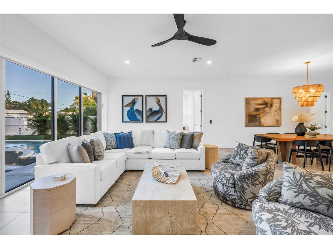 2065 Goldenrod Street Sarasota FL 34239 A4657539 image27