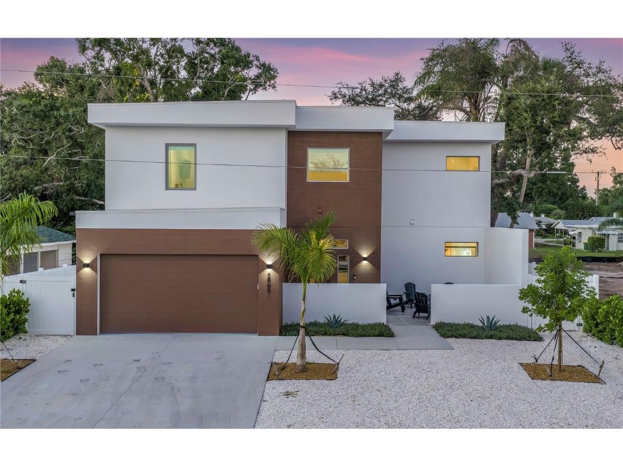 2065 Goldenrod Street Sarasota FL 34239 A4657539 image4