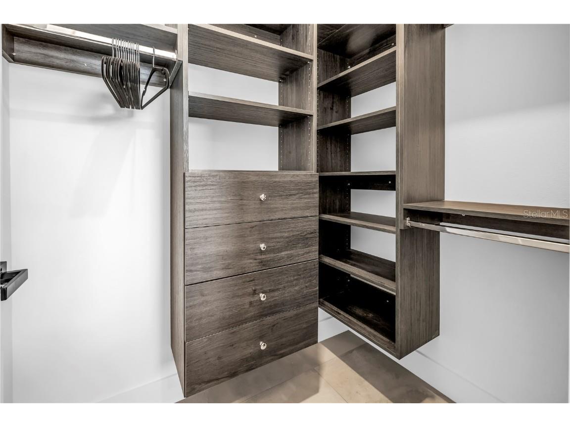 2065 Goldenrod Street Sarasota FL 34239 A4657539 image52