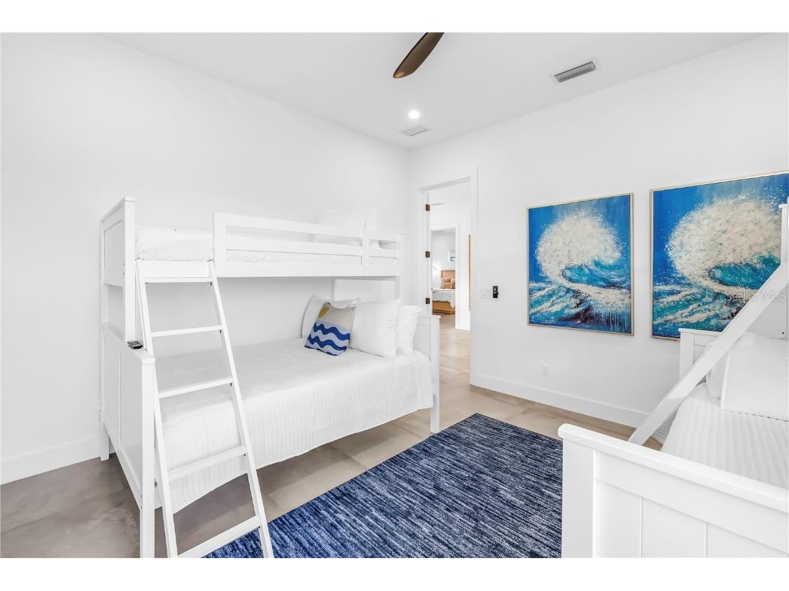 2065 Goldenrod Street Sarasota FL 34239 A4657539 image54