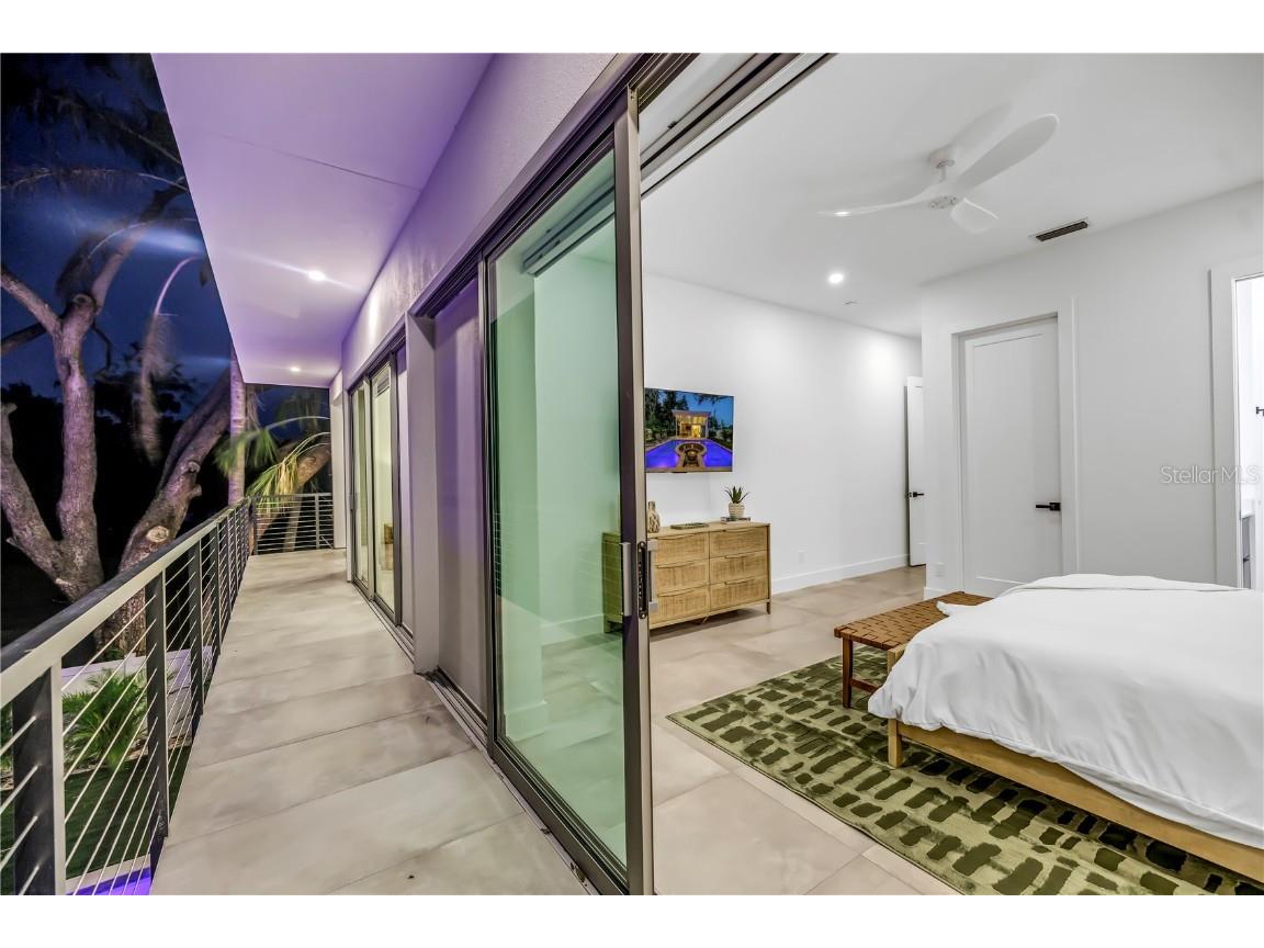 2065 Goldenrod Street Sarasota FL 34239 A4657539 image68