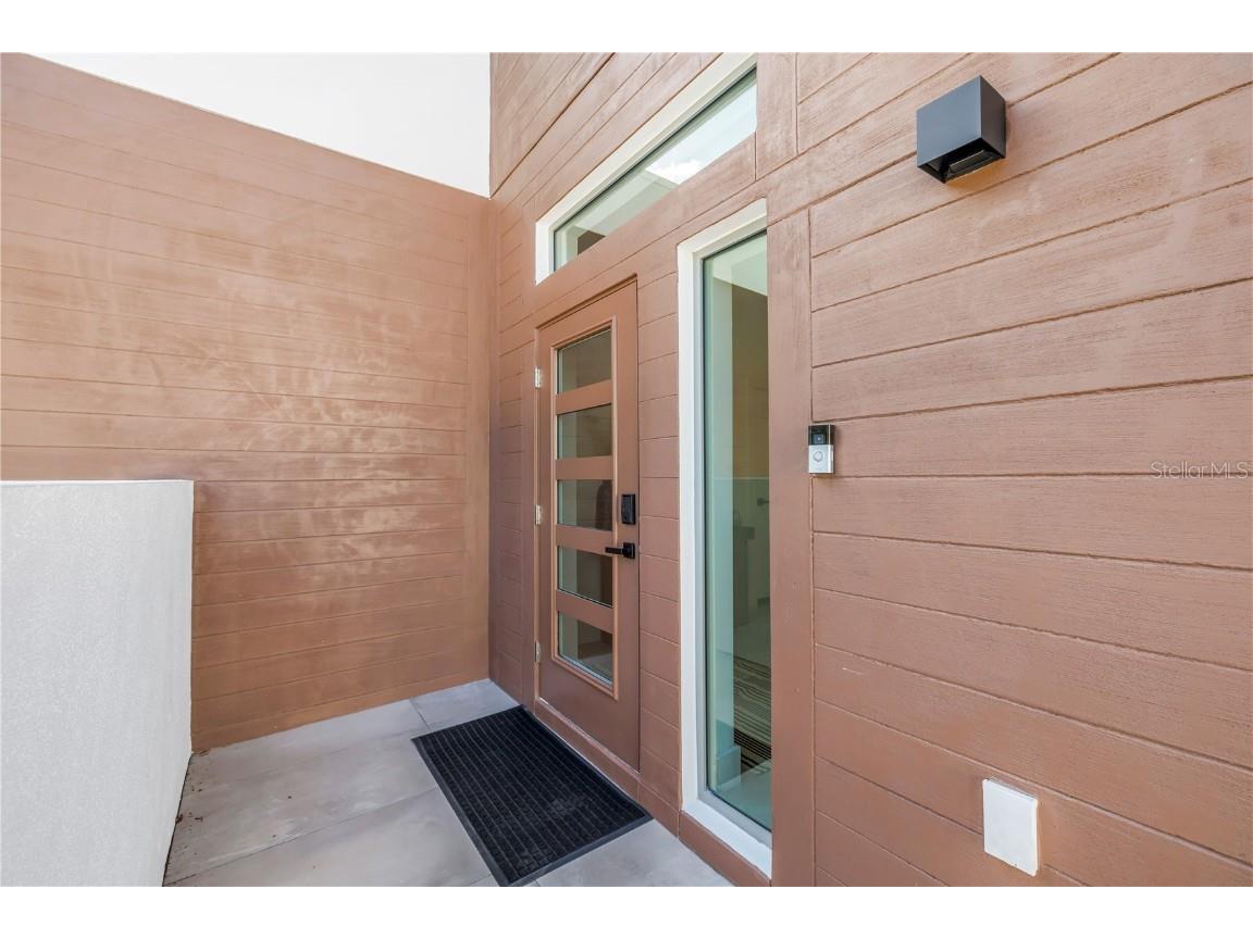 2065 Goldenrod Street Sarasota FL 34239 A4657539 image8