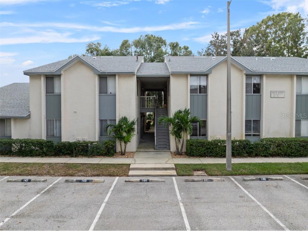 2065 Isle Royale Court SE #143 Winter Haven FL 33880 - LAKE LULU P4932653 image1