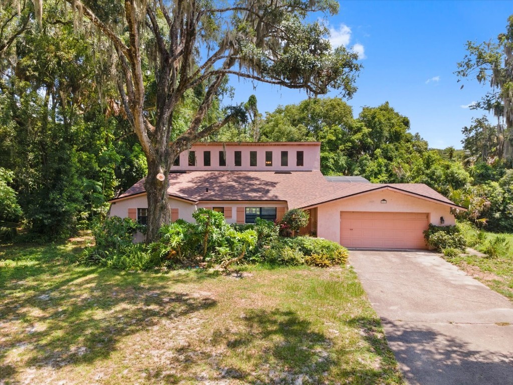 2065 La Valley Lane Deland FL 32720 V4937329 image1