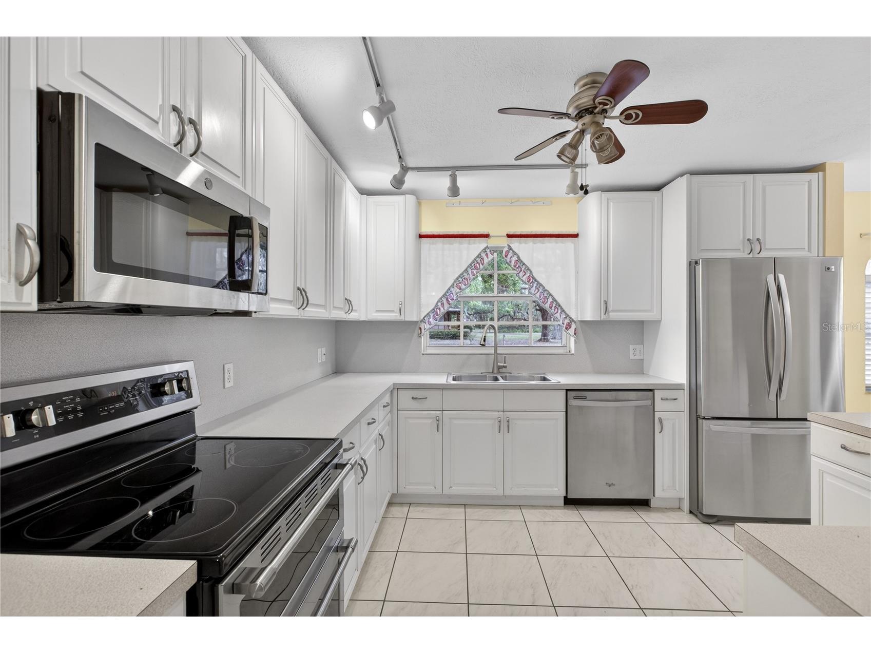 2065 Oak Beach Boulevard Sebring FL 33875 TB8484319 image4