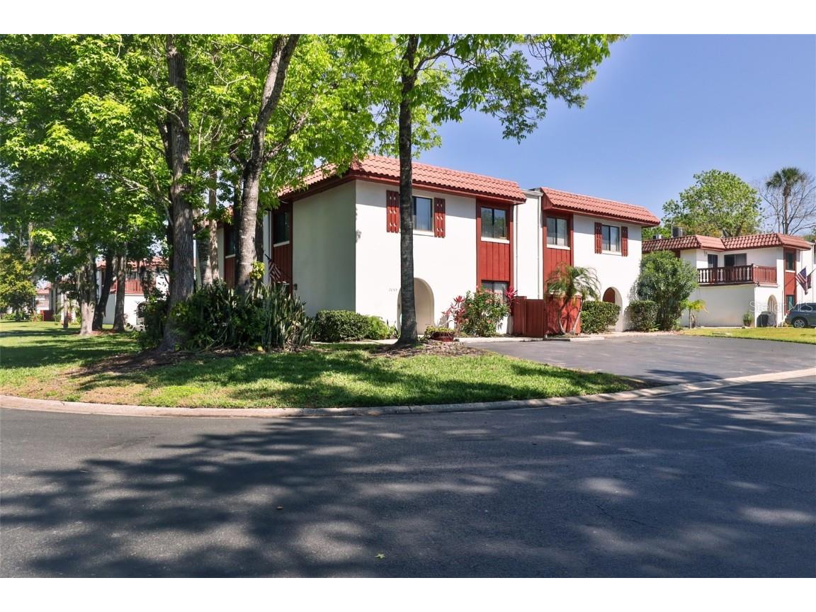 2065 Oak Meadow Circle South Daytona FL 32119 O6200509 image1