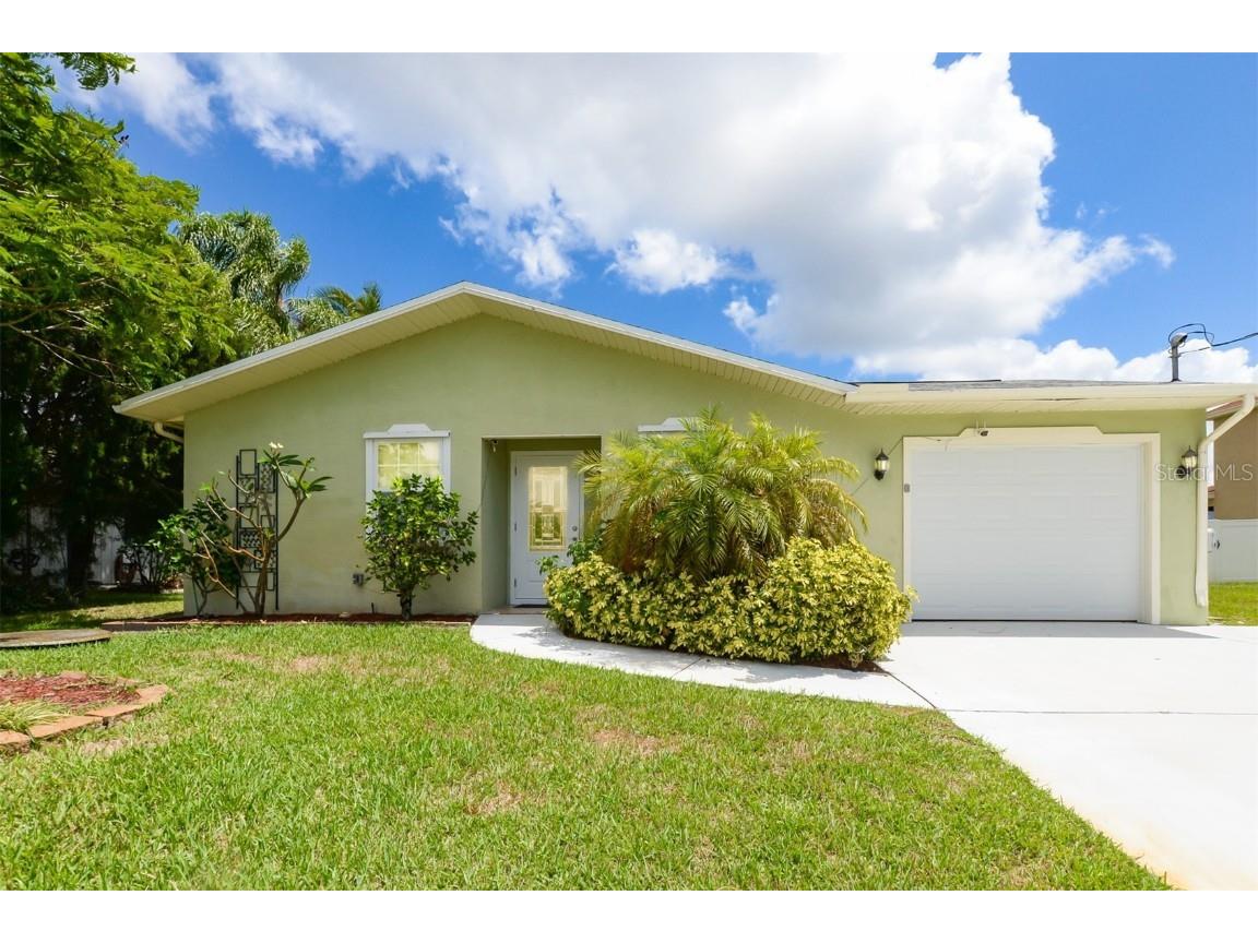 2065 SW Burlington Street Port Saint Lucie FL 34984 O6105577 image1
