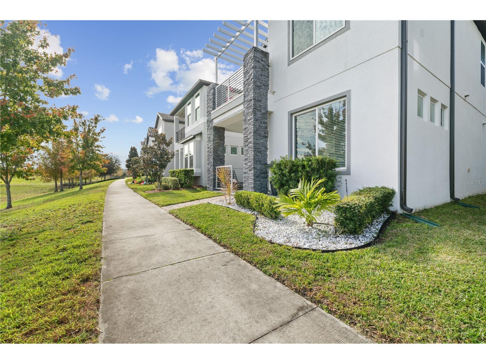 2065 White Feather Loop Oakland FL 34787 O6379741 image3