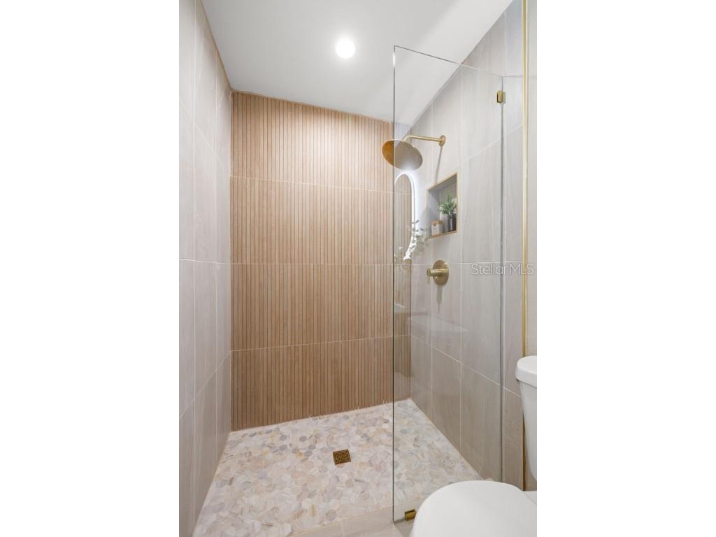 2066 62nd Pl S Saint Petersburg FL 33712 TB8394505 image30