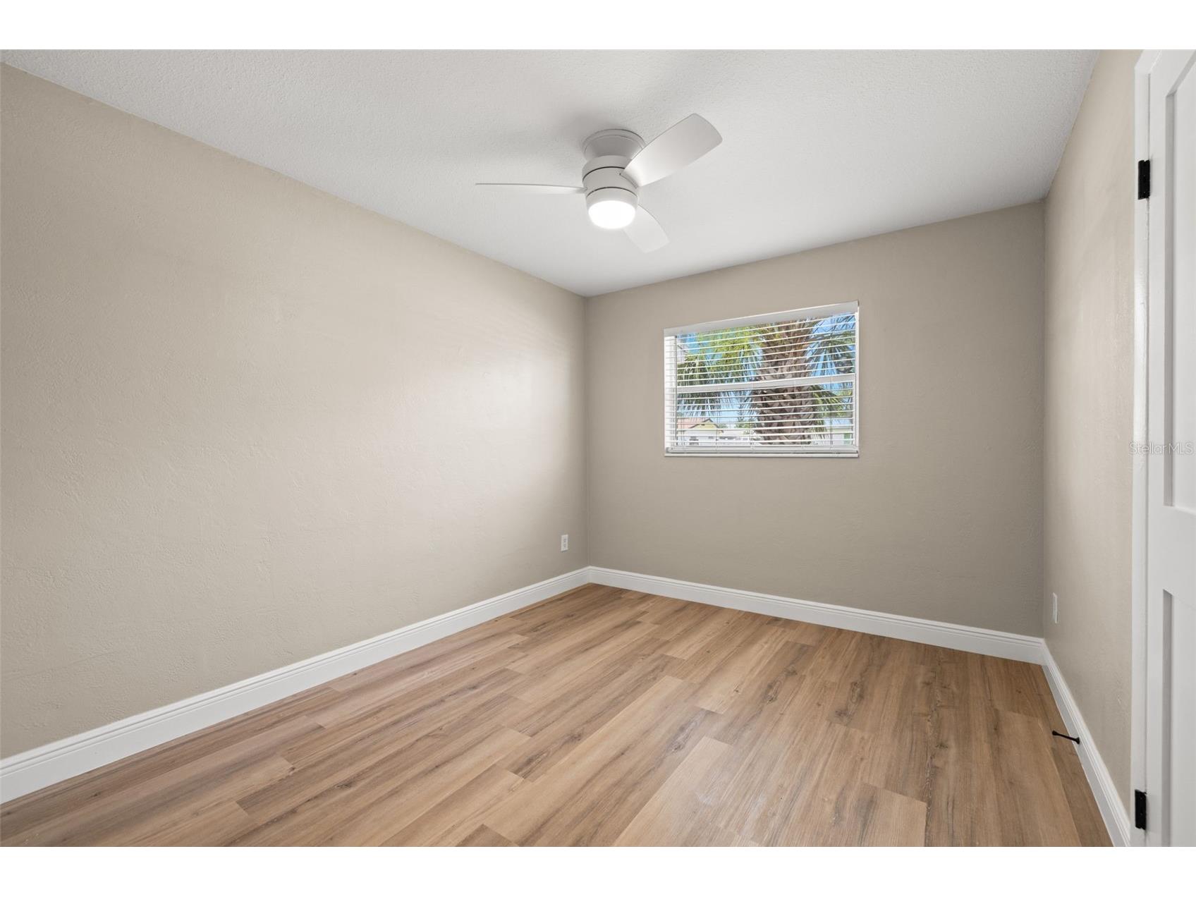 2066 62nd Place S Saint Petersburg FL 33712 TB8517734 image17