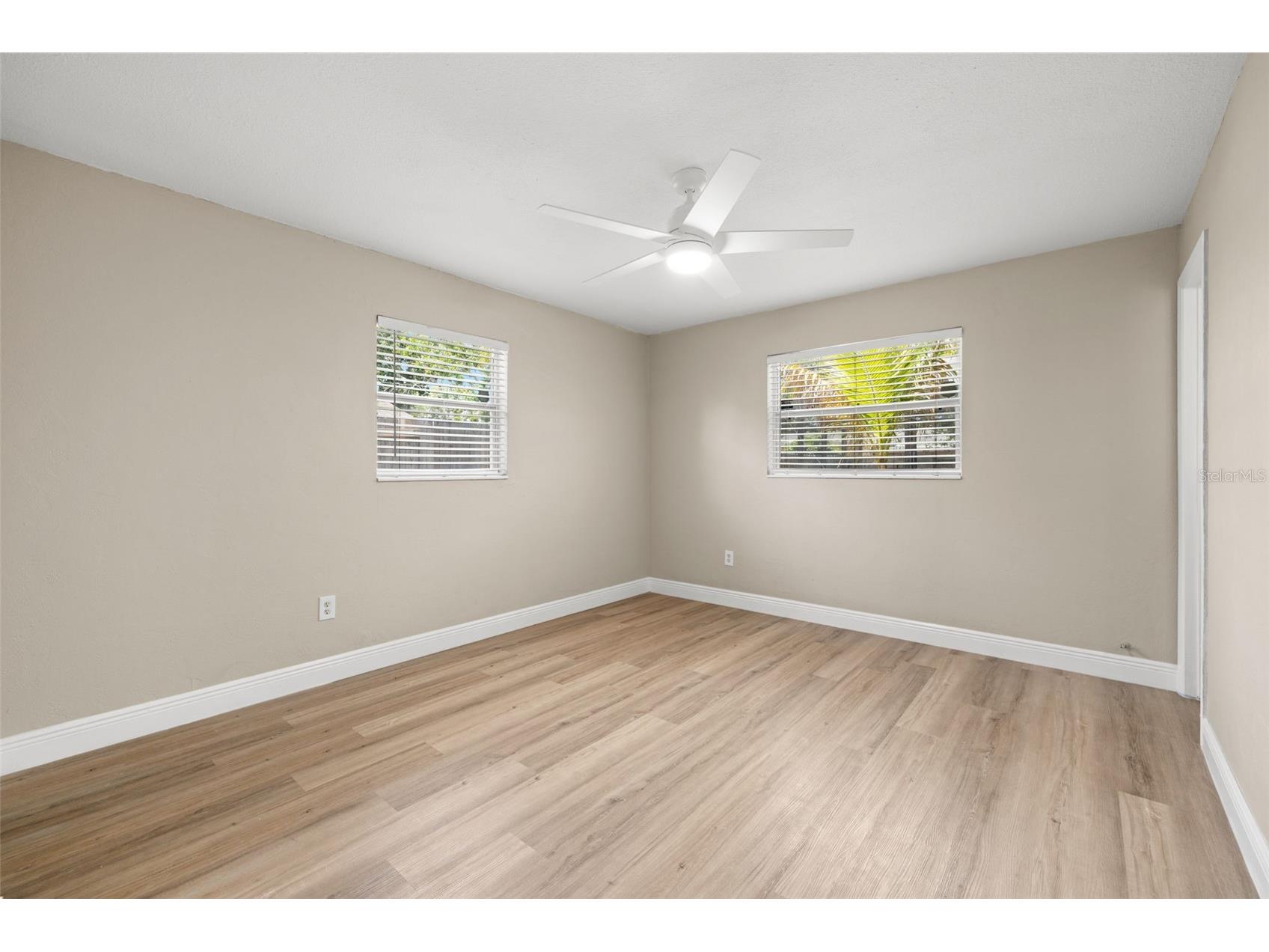 2066 62nd Place S Saint Petersburg FL 33712 TB8517734 image25