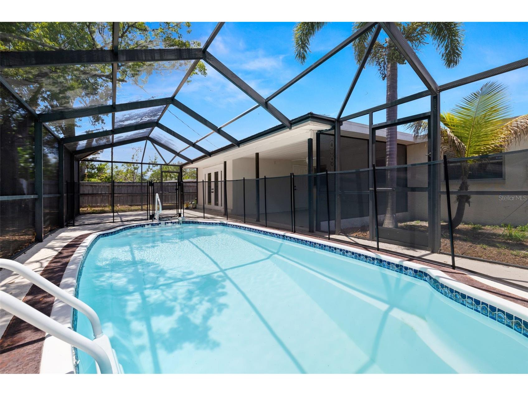 2066 62nd Place S Saint Petersburg FL 33712 TB8517734 image32
