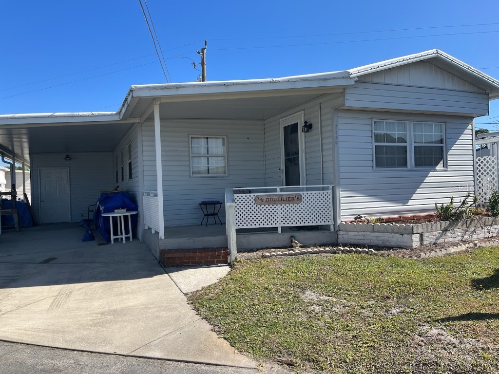 2066 Detroiter Street Sarasota FL 34231 A4566795 image1